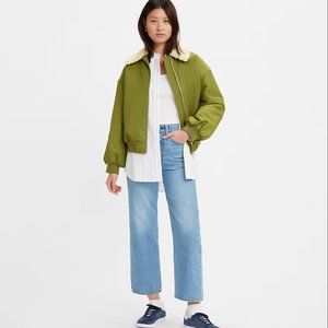 Levi's Ribcage straight ankle with vintage patch